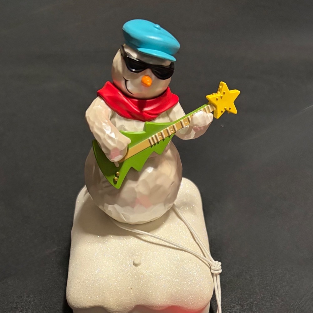 Hallmark 2010 Wireless SnowmanBand Guitar Freddy Music Motion Tested w/Storybook